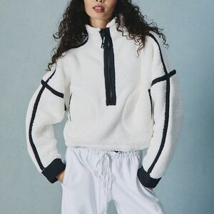 Mountain High Half Zip Fleece - Black & White